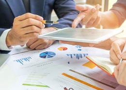 بازاریابی خدمات - تعریف، اهمیت ، ویژگی ها و استراتژی سرویس مارکتینگ