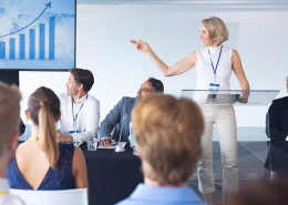 اهمیت آموزش و مدیریت زمان در مدیریت فروش