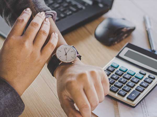 اهمیت آموزش مدیریت زمان در مدیریت فروش